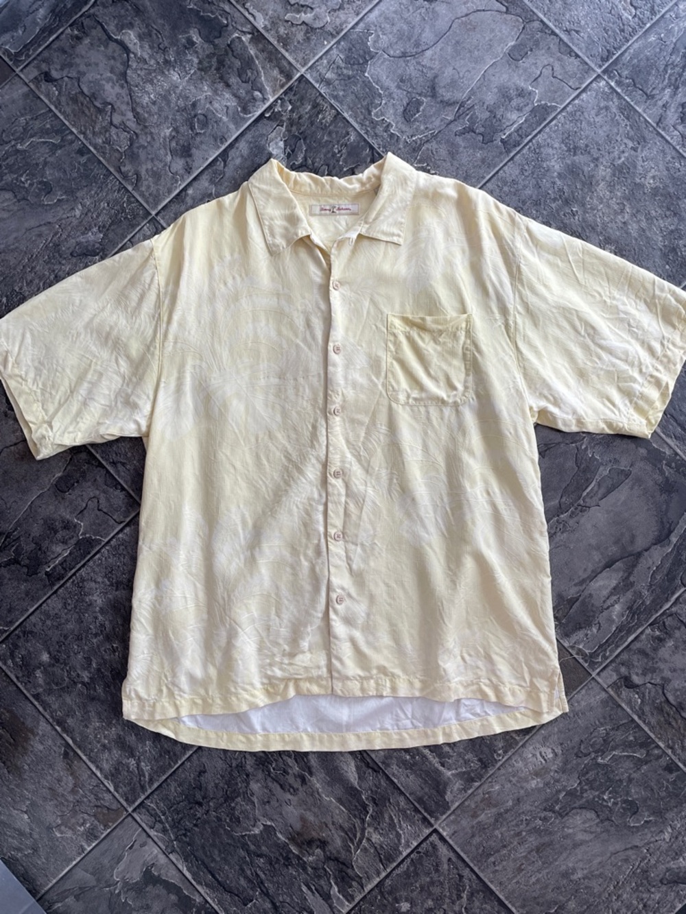 TOMMY BAHAMA Silk Pale Yellow Textured Button-Up Lightweight Resortwear Shirt